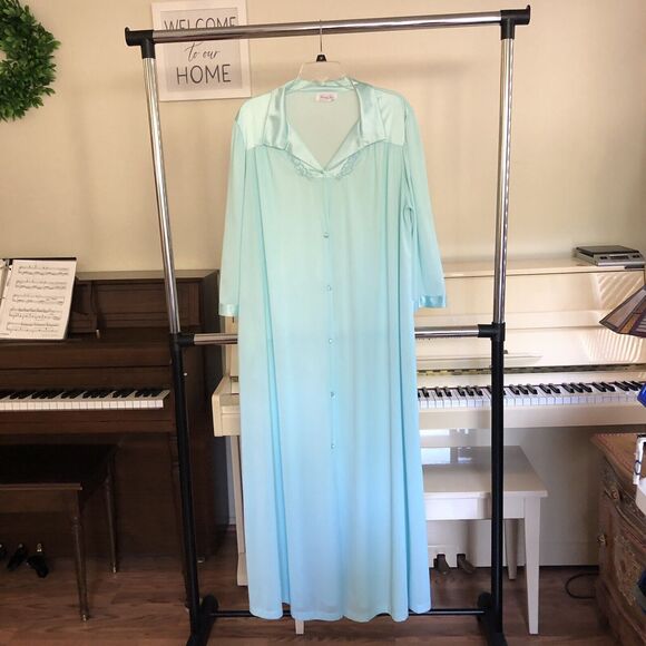 Vintage Vanity Fair XL Teal Blue Quilted Applique Nightgown Button Down Made USA - Picture 1 of 11